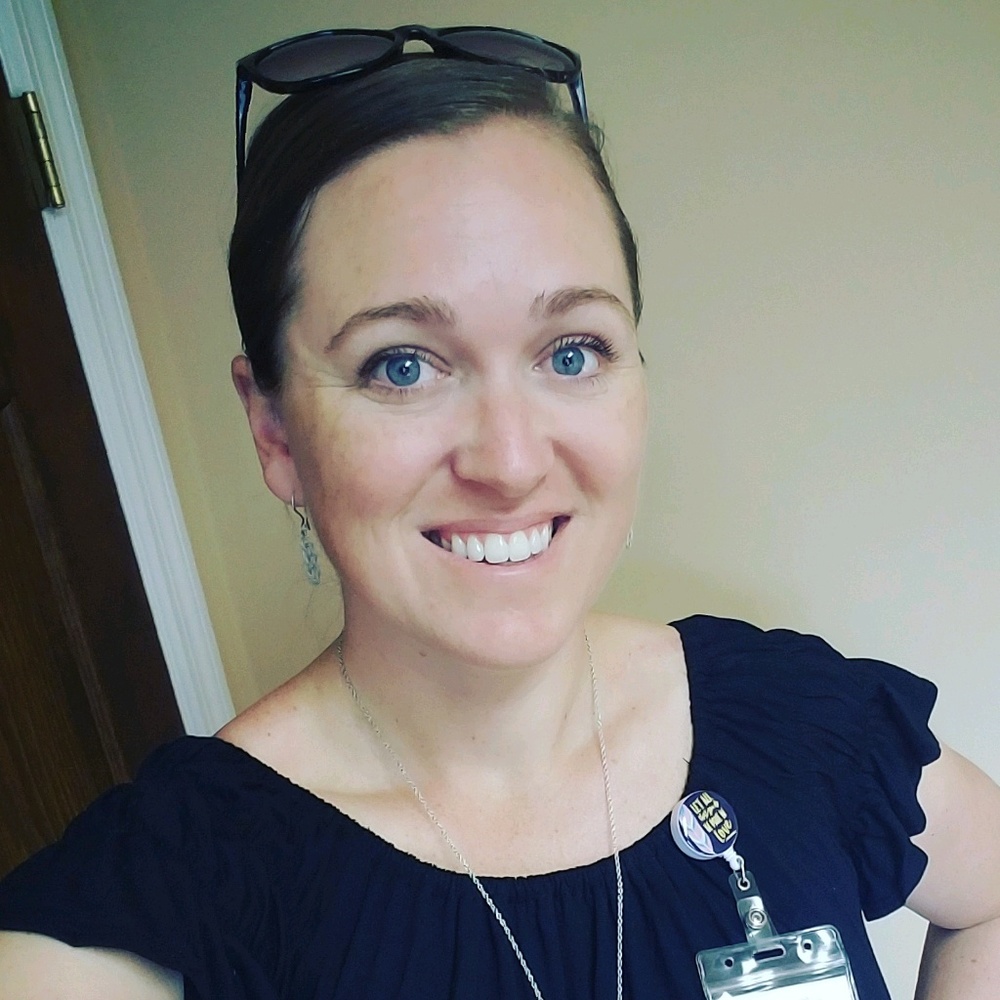 Meet your Posher, Casey